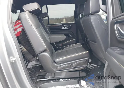 2023 Chevrolet Suburban 4Wd Premier z USA, uszkodzony, nr VIN 1GNSKFKDXPR466408